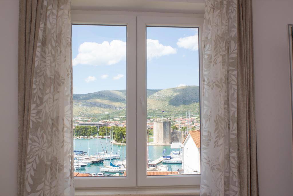 Apartments Maria Trogir Extérieur photo