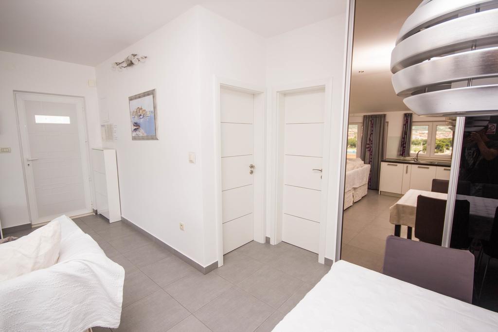 Apartments Maria Trogir Extérieur photo