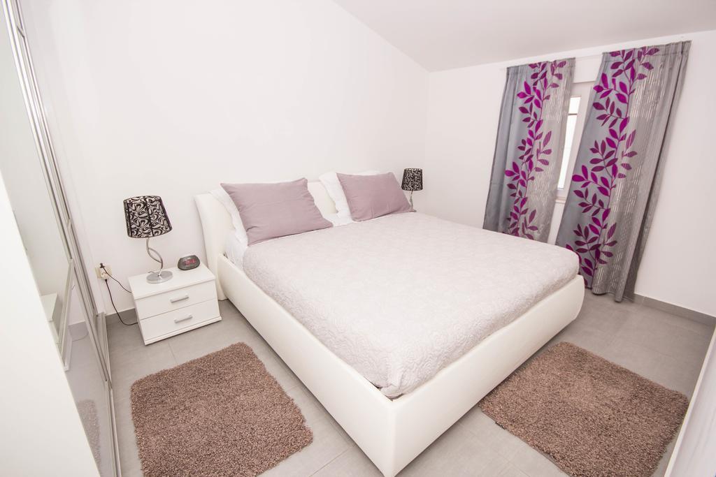 Apartments Maria Trogir Extérieur photo