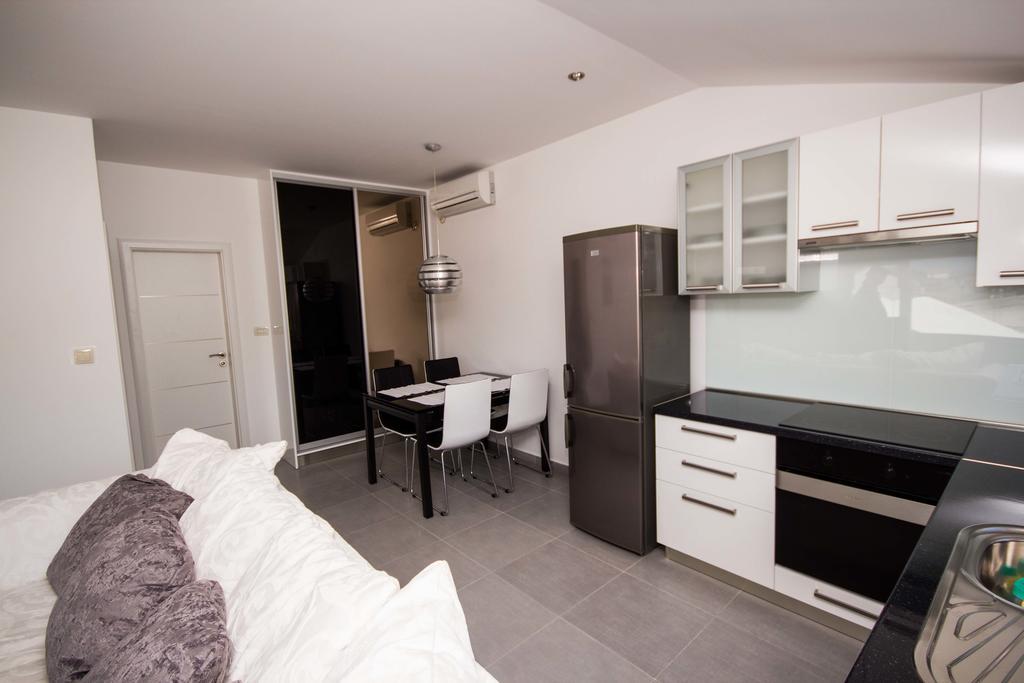 Apartments Maria Trogir Extérieur photo