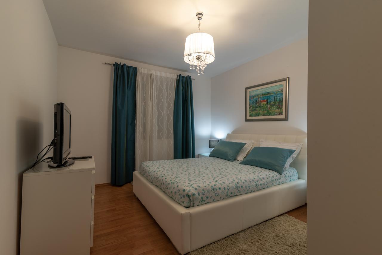Apartments Maria Trogir Extérieur photo