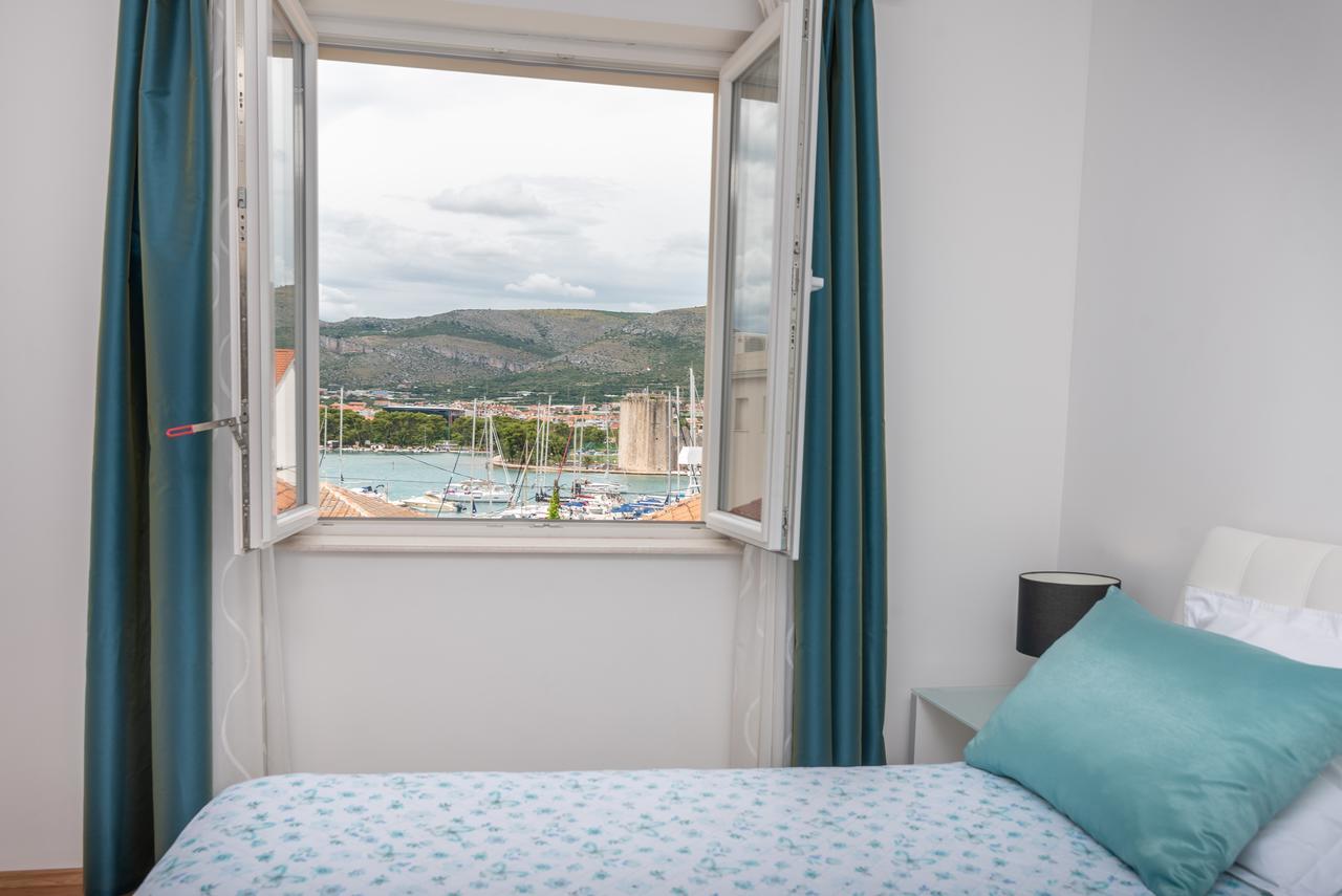 Apartments Maria Trogir Extérieur photo